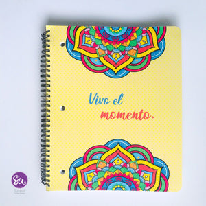 Large College-Ruled Notebook, Vivo el momento